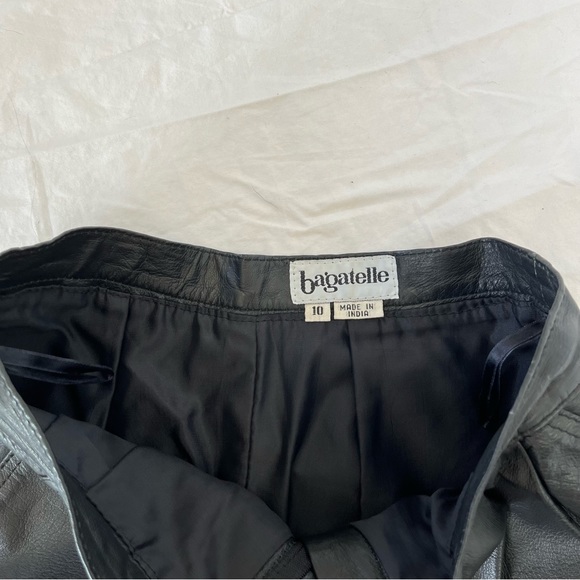 Vintage High Waisted Leather Pants - Picture 3 of 7